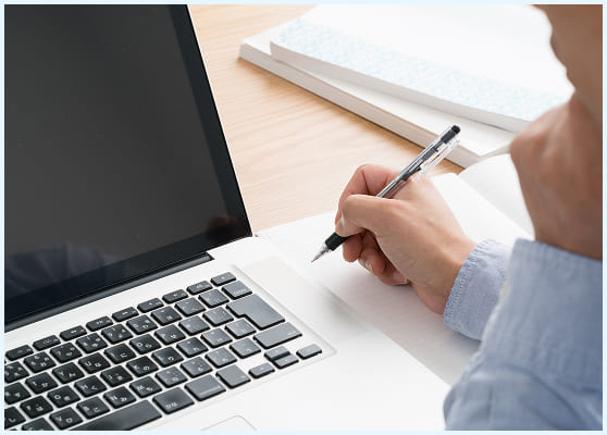 座学で基本的な内容を学習